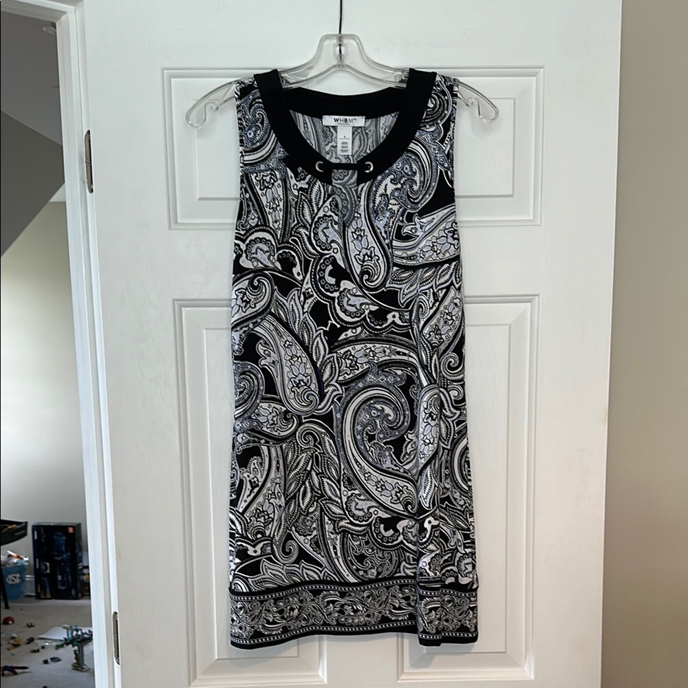Elegant Black and White Paisley Dress
